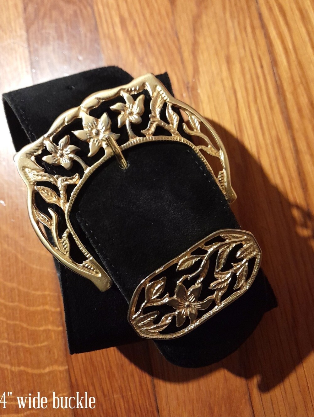 VTG Sandy Duftler Designs Ornate Gold Metal Floral Western Belt Black Leather Sm